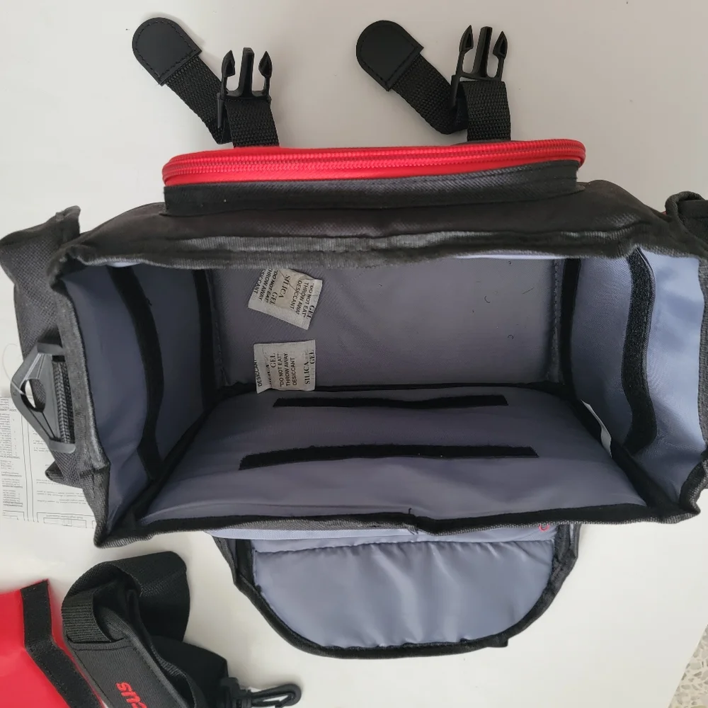 Focus Small DSLR Camera Bag Shoulder Black Pockets NWOT